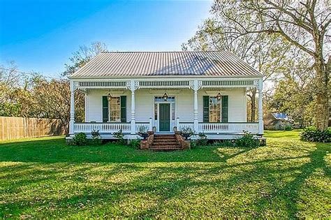 old homes for sale in louisiana